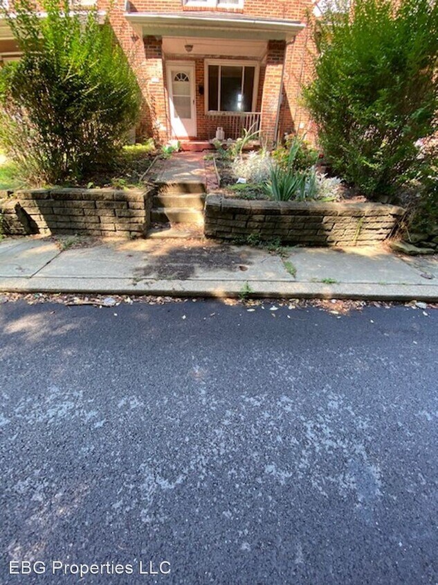 Primary Photo - 2 br, 1 bath House - 2703 Brackenridge St