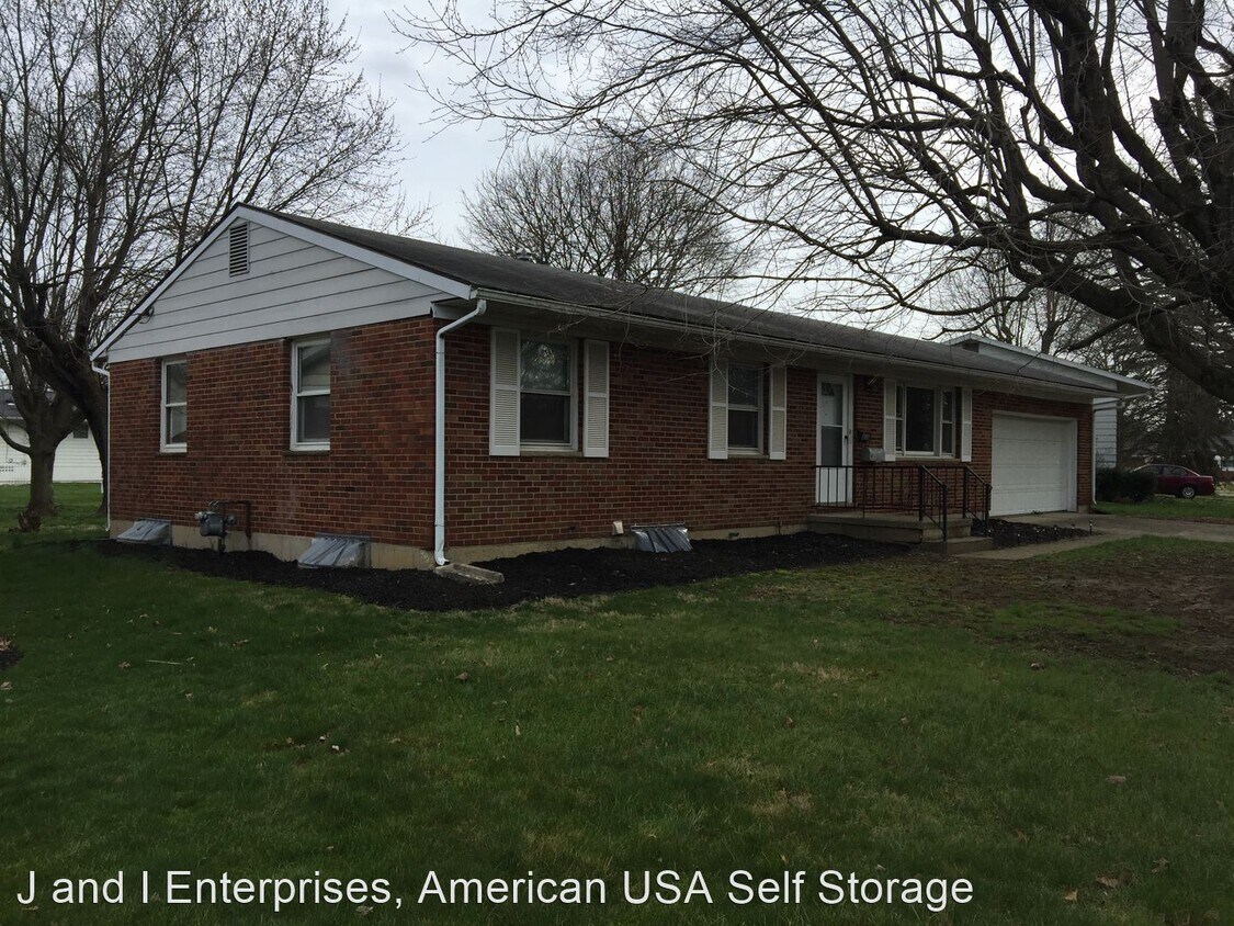 3 br, 1.5 bath House 456 Alford Drive House Rental in Newark, OH