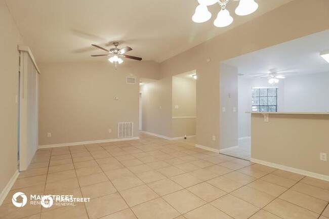 Building Photo - 5436 Britan Dr, Orlando, FL 32808