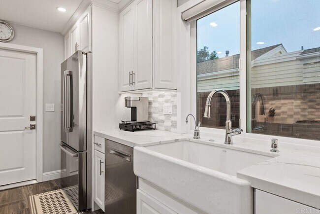 Building Photo - 7327 Linden Terrace