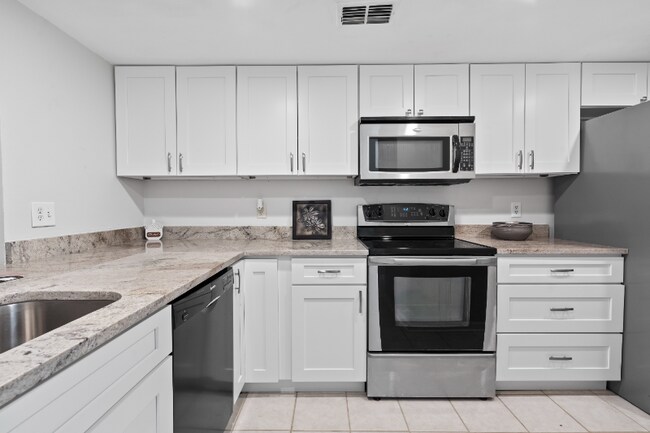 Foto del edificio - 3069 NW 28th Cir