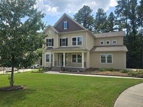 Building Photo - 515 The Parks Dr