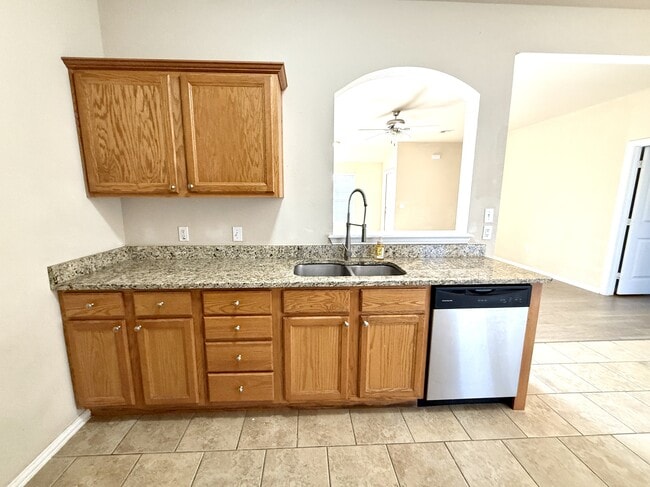 Foto del edificio - 4707 Mill Creek Dr