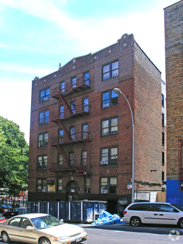 Foto principal - 314 E 178th St