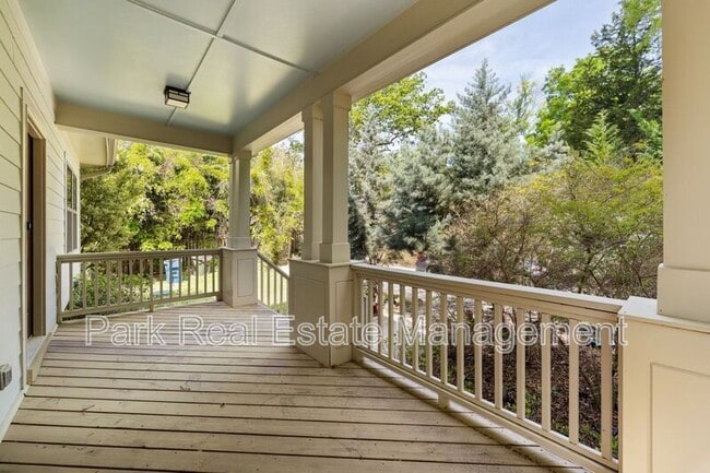 Building Photo - 1111 W Murray Ave