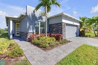 Building Photo - 11716 SW Lyra Dr.
