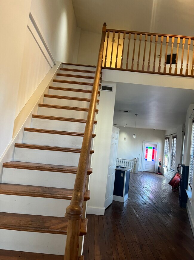 Vista del desván - 2873 Colerain Ave