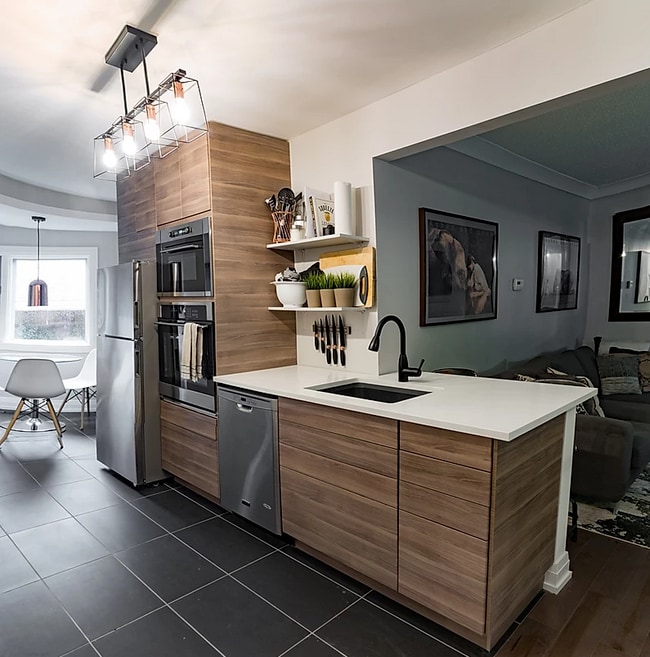 Building Photo - 53 Chippewa Ave