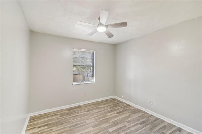 Building Photo - 6429 Woodstone Way