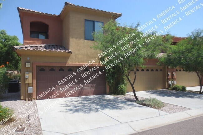 Building Photo - 16245 N 30th Pl