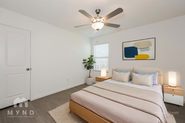 Foto del edificio - 2708 River Knl Ln
