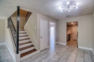 Building Photo - 6393 S Briar Bayou Dr