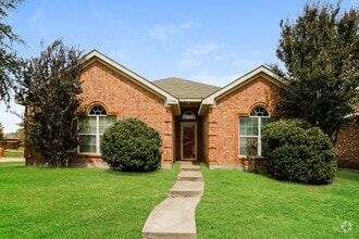 Building Photo - 2744 Ensenada Ln