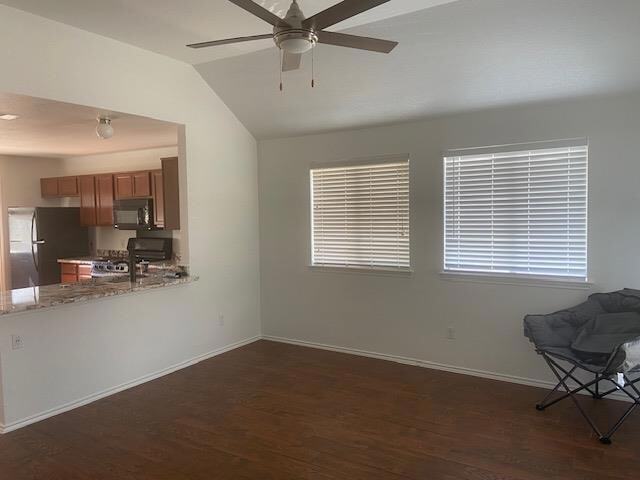Foto del edificio - 4405 Belfield Ln