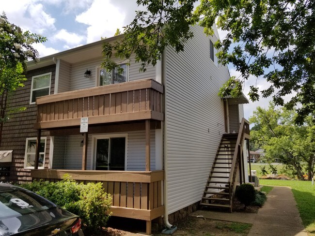 Building Photo - 9016 Mahogany Row SE