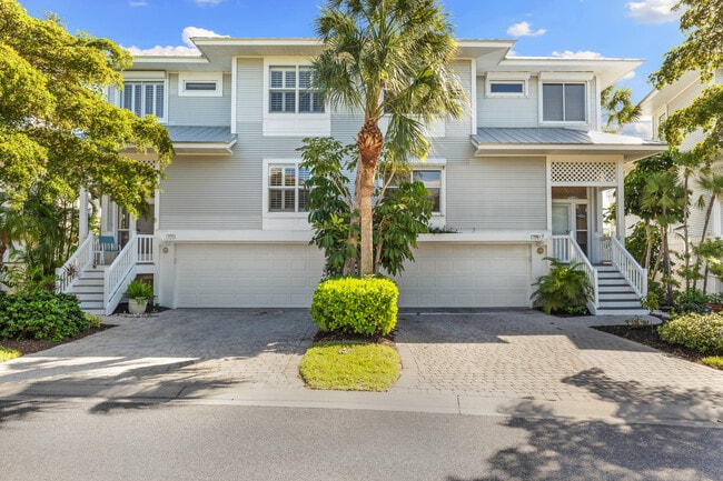 Foto del edificio - 777 Beach View Dr