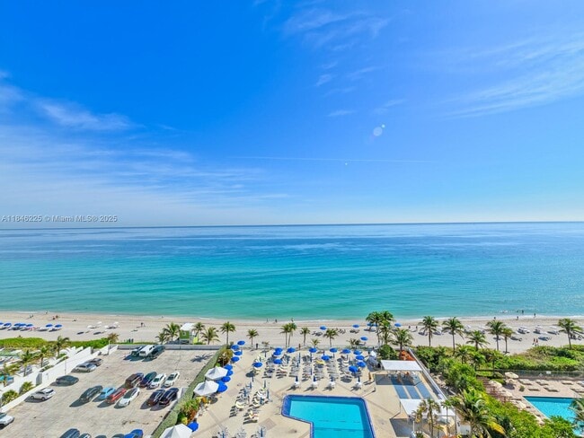 Building Photo - 2030 S Ocean Dr