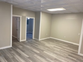 Building Photo - 77 Railroad St