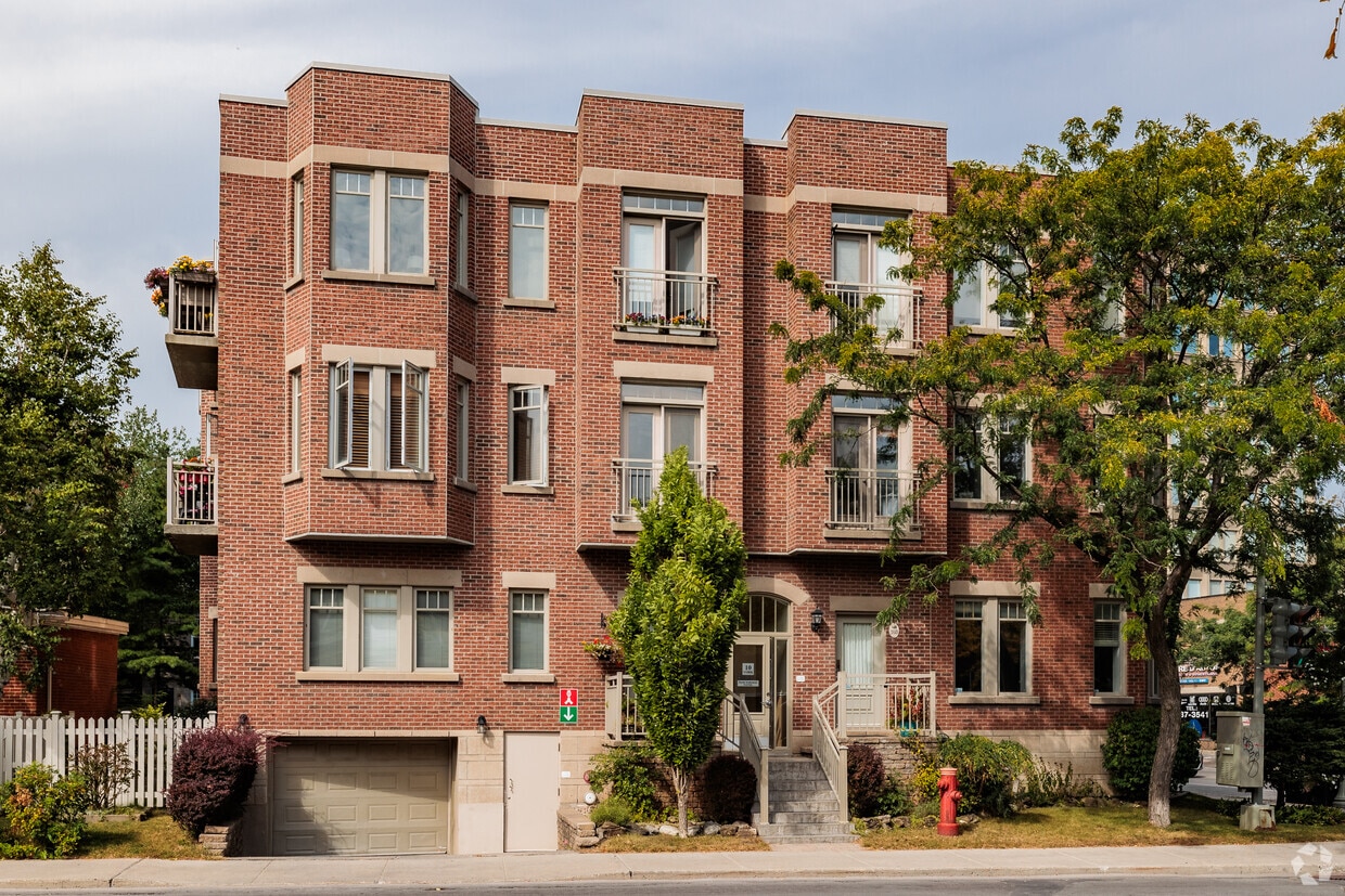 Primary Photo - 10 Rue York
