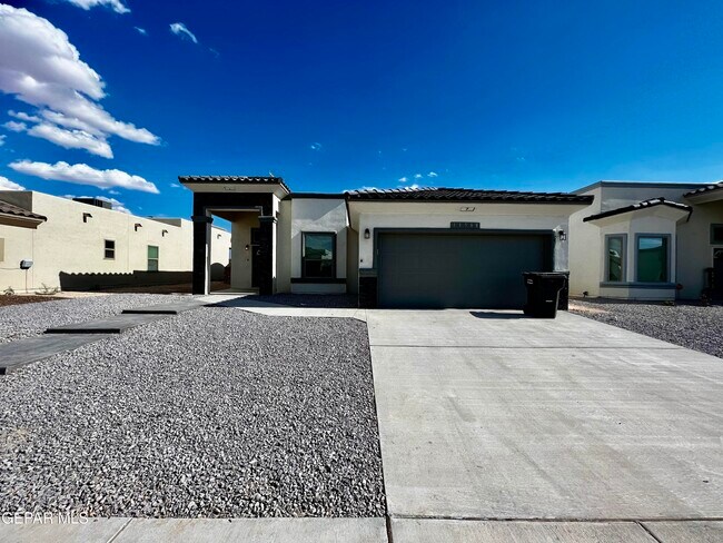 Foto del edificio - 13588 Hazlewood St