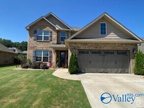 Building Photo - 2112 S Meadows Dr