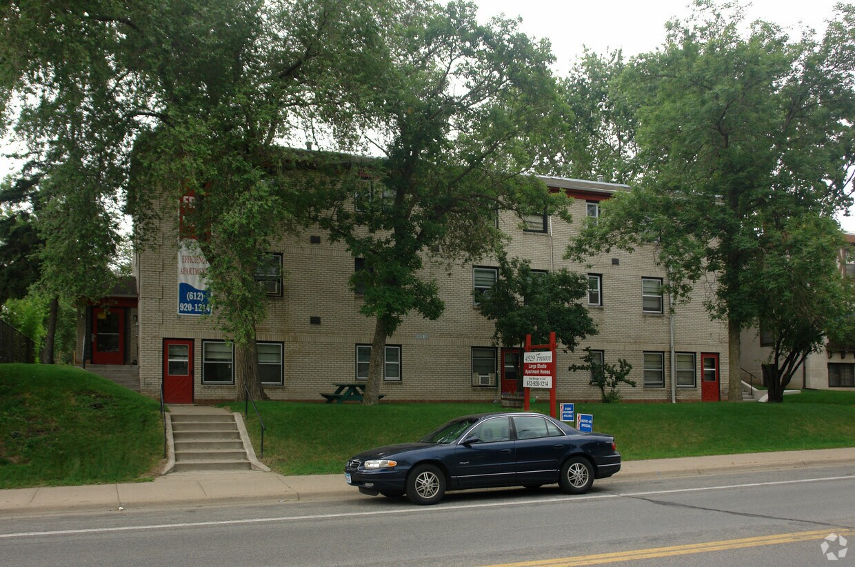 Foto del edificio - 4529 France Ave S