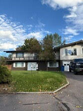 Building Photo - 908 Whitaker Dr