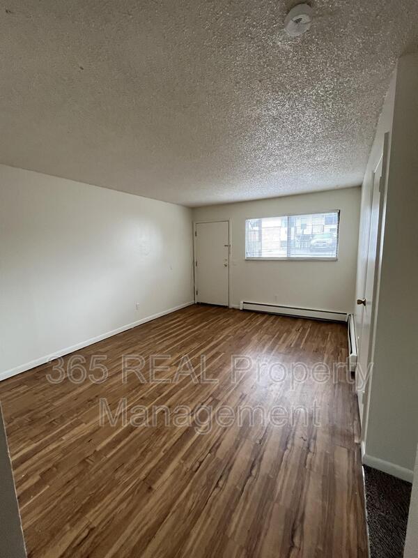 Primary Photo - 2515 W 27th St