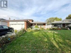 Building Photo - 3277 Cardross Rd