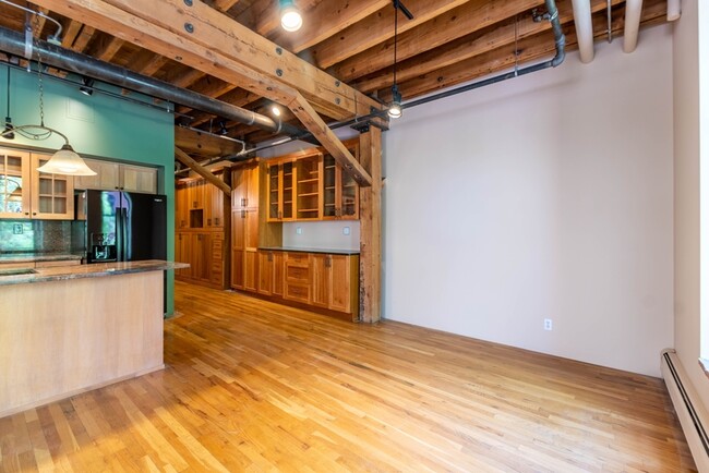 Building Photo - 1720 Wynkoop St