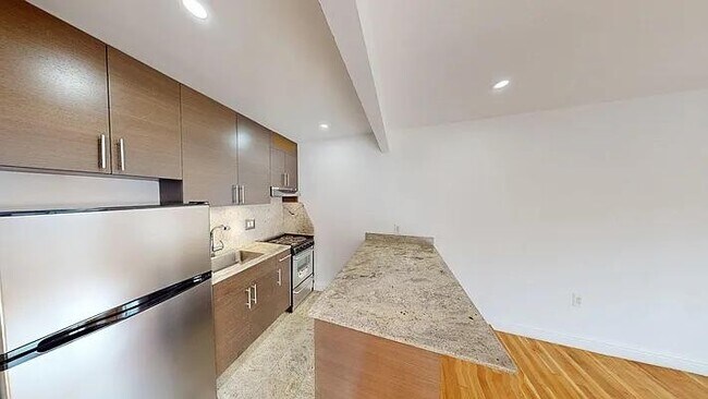 Foto del edificio - 50 Prince St