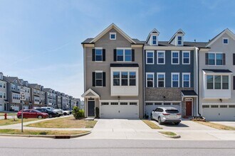 Building Photo - 810 Richmont Grove Ln