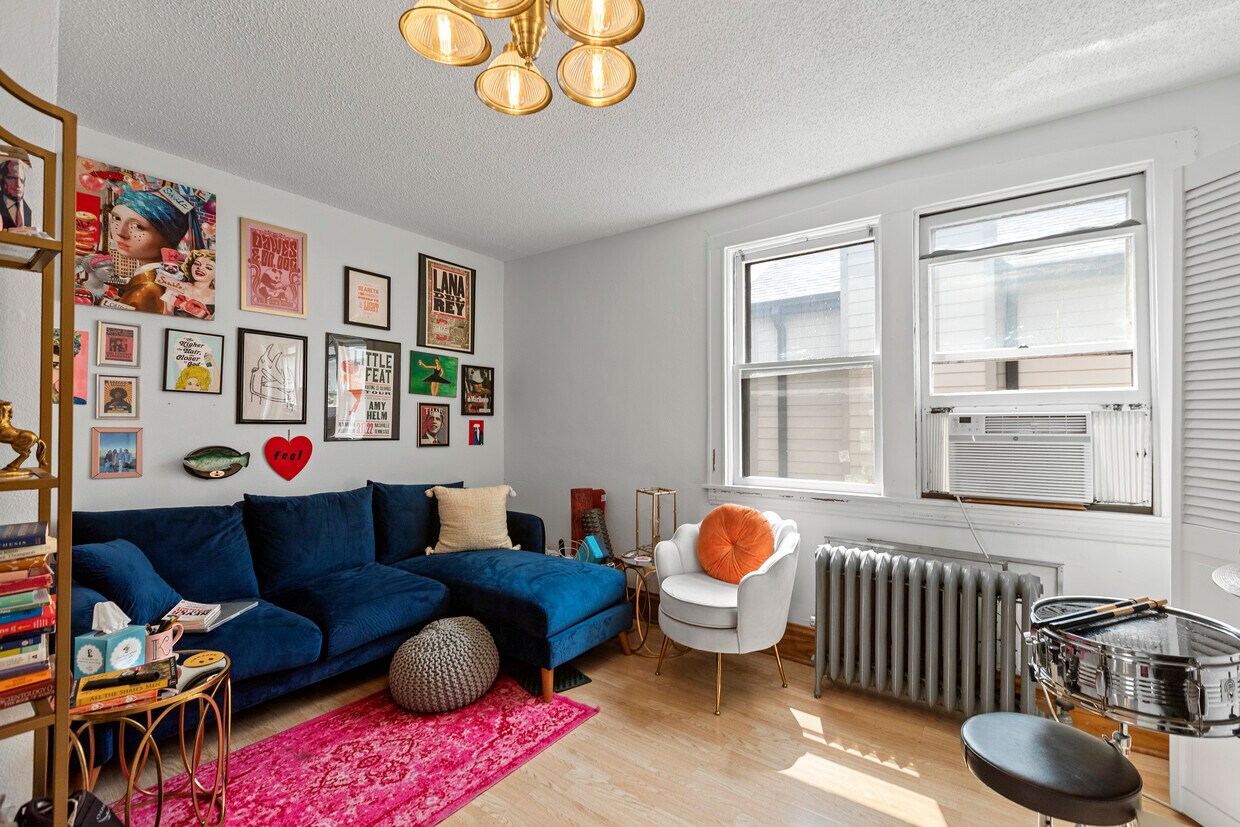 Foto principal - 2507 N Sawyer Ave
