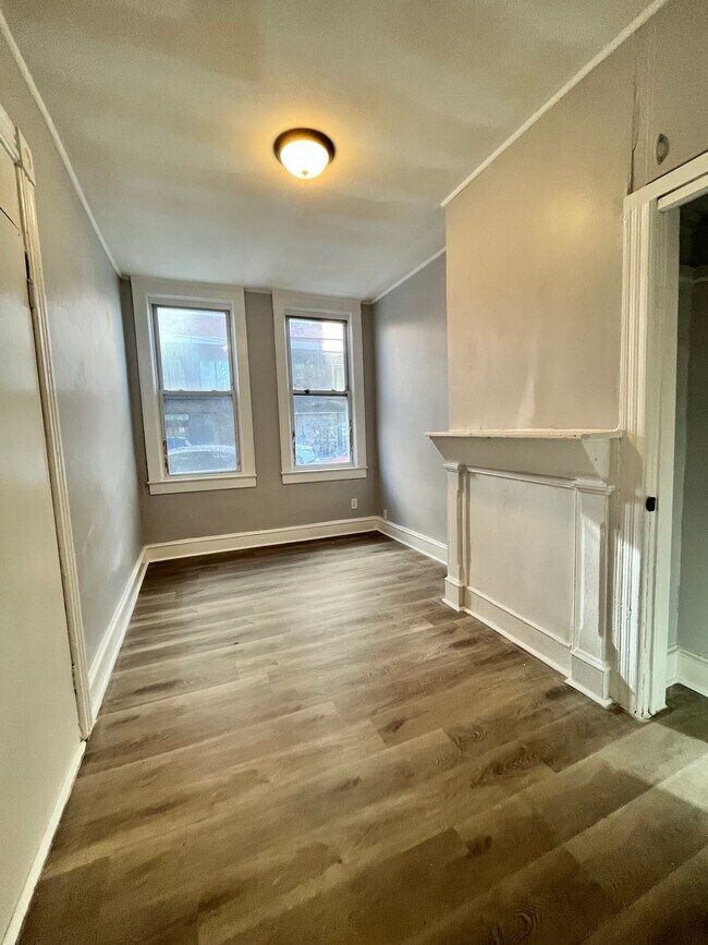 50 Jordan Ave 1L - 53 Jordan Ave
