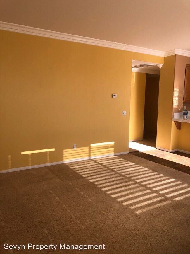Foto del edificio - 5 br, 3 bath House - 14333 Greta Drive