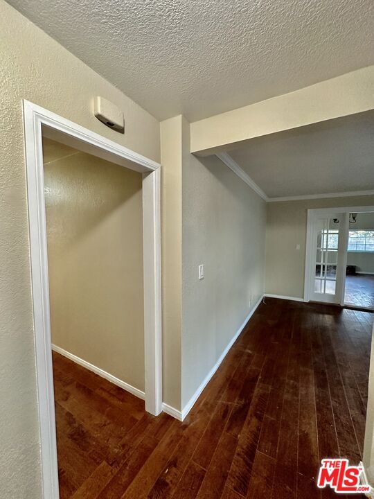 Foto del edificio - 1037 W Benbow St