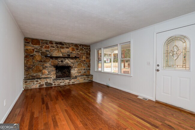 Foto del edificio - 2213 Davis Rd SW