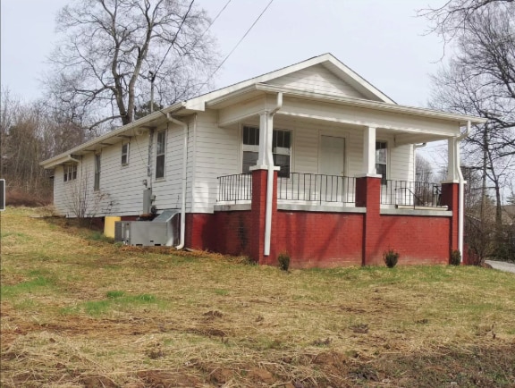 Photo - 1513 Layman Dr (Knoxville, TN)