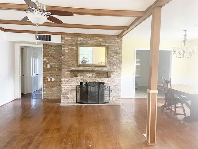 Building Photo - 9650 Winsome Ln