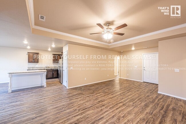 Building Photo - 1004 Rachel St