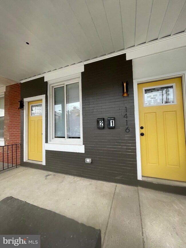 Building Photo - 1416 S 54th St