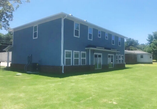 Foto del edificio - 1555 Jordan Rd