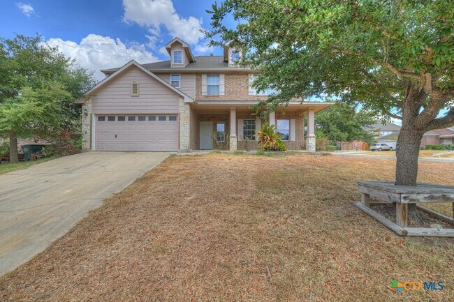 Building Photo - 400 Summer Dr