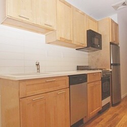 Primary Photo - 464 Greene Ave