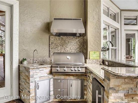 Building Photo - 4 br, 3.5 bath House - 3358 FernLake Place