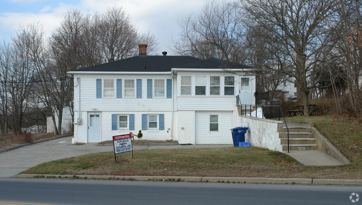 Building Photo - 375 Willetts Ave