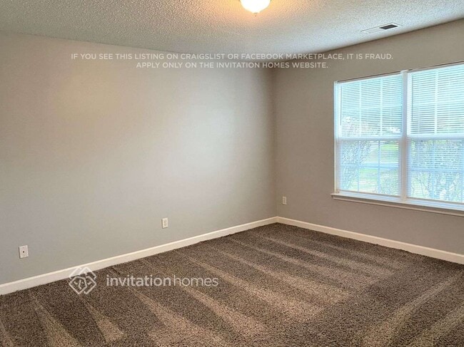 Foto del edificio - 8715 Wood Sorrel Ct