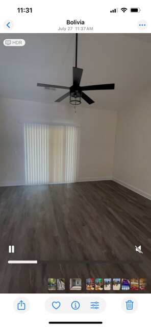 living room - 548 Timbercrest Cir SE