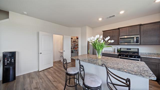 Foto del edificio - 408 Micah Ln