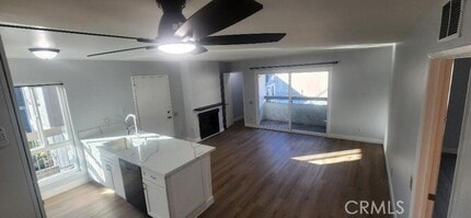 Building Photo - 2811 S Fairview St